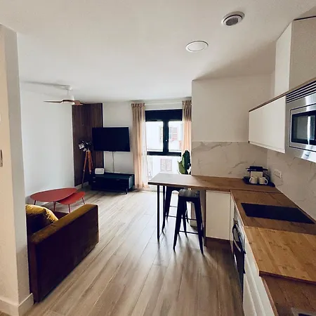 Apartamento Playa De Canteras- Albareda 1 *