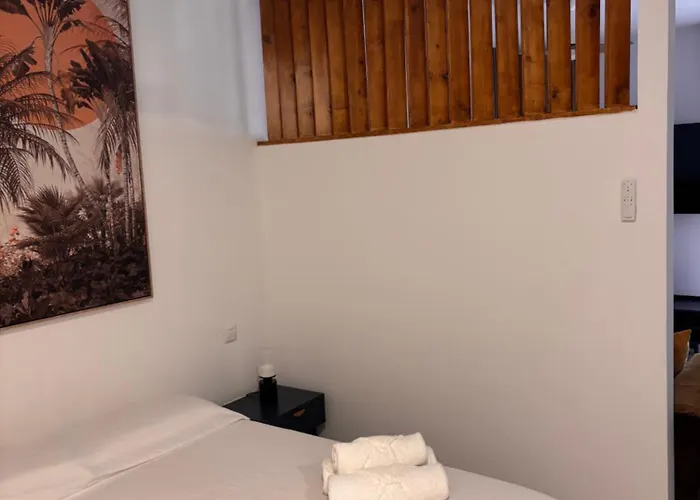 Playa De Canteras- Albareda 1 Apartamento *
